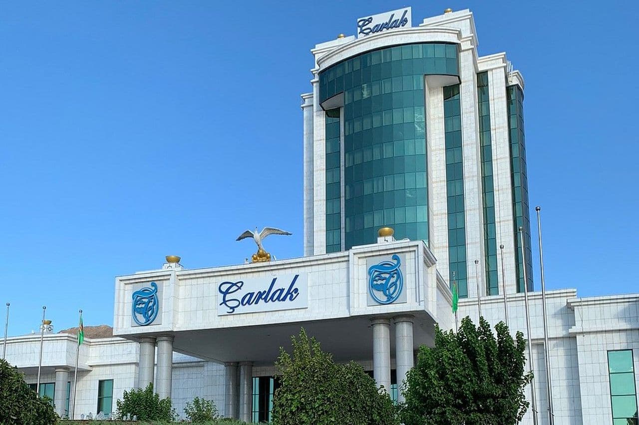 Charlak Hotel