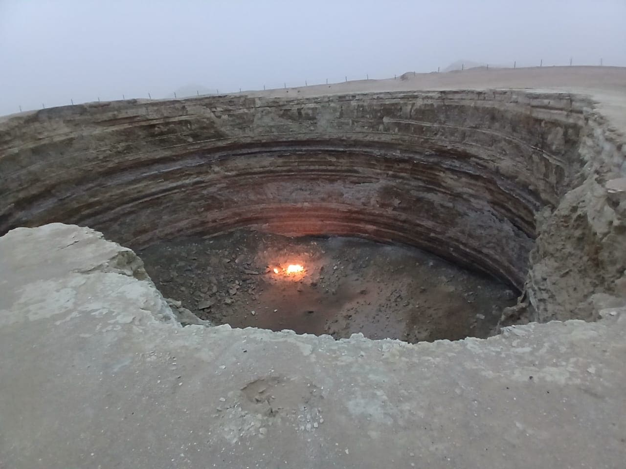 5-Day Turkmenistan Tour: Ashgabat, Caspian Coast & Darvaza Crater